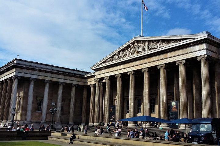 London Cab Tours - British Museum, London Art and Culture Tour